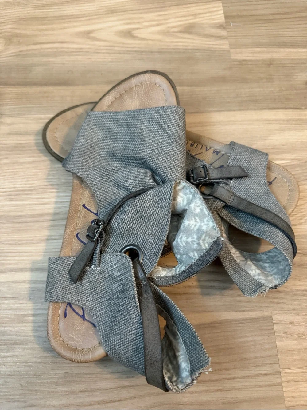 Women's Gray Fabric Slide Sandals